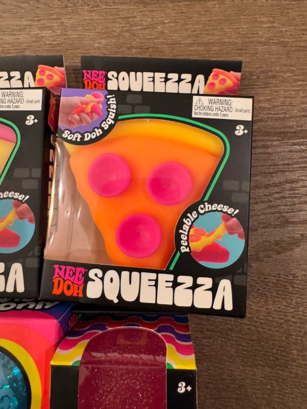 NeeDoh BIG Bundle Lot Of 4 - Pink Gumdrop Blue Heart Pizzas Nee Doh - Picture 5 of 5